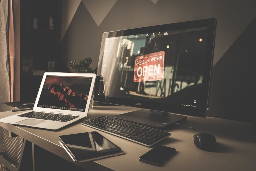 Сколько стоит разработка CRM на заказ в Польше: факторы цены и как считать бюджет
